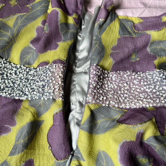 Australian designer 100% silk peplum top with floral design and sequins - Picture 12 of 13